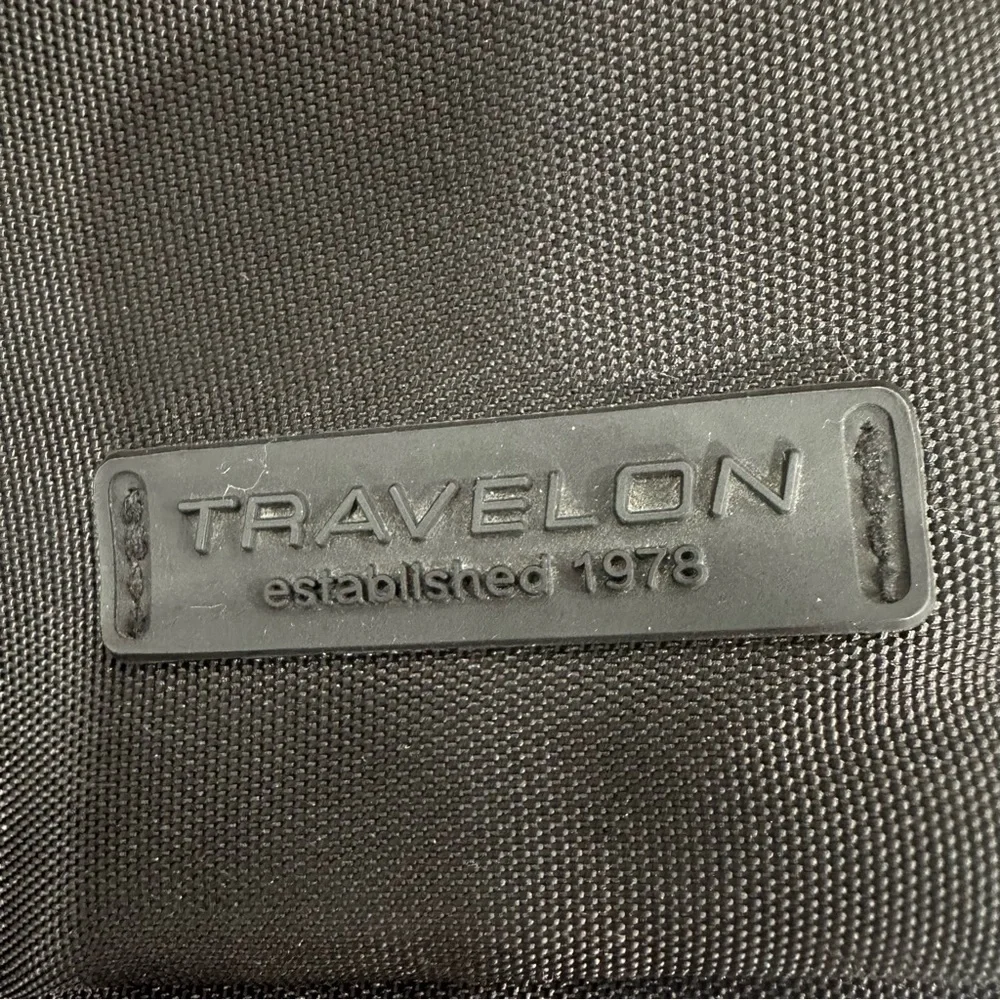 Travelon Anti-Theft Metro Crossbody Bag Black RFID 43414